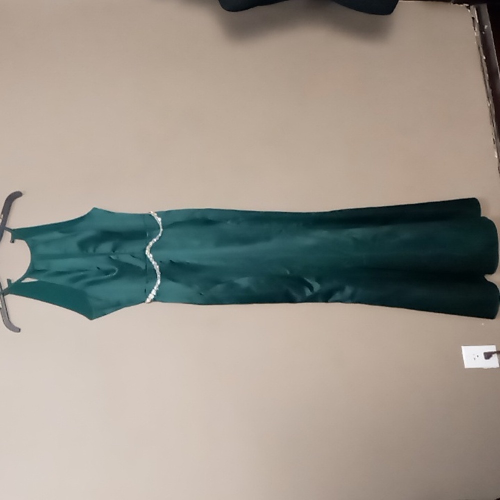 Sorella Vita Dark Green Prom/Bridesmaid Dress w Jewel/Ribbon Belt Size 4 - Picture 3 of 16